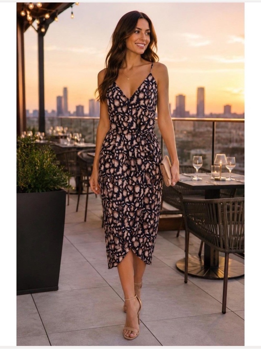Chelsea28 Women's navy leopard printed midi wrap tulip hem dress size large